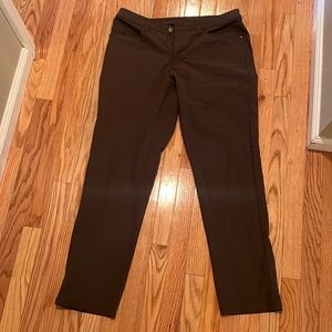 Olive lululemon abc pant